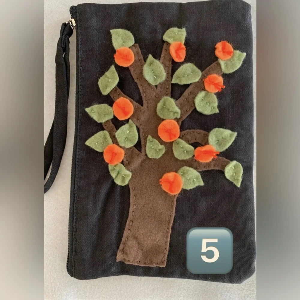 PICK 5 For $25 NEW CANVAS ZIPPER Bag /Pencil Case W/HAND SEWN DESIGN